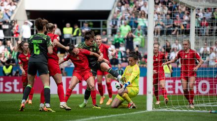 Das letzte Duell zwischen Bayern und Wolfsburg gewann der VfL im DFB-Pokalfinale.