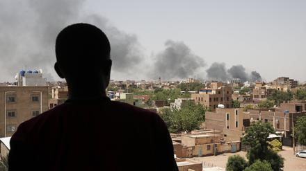 Blick auf die in weiten Teile zerstörte Hauptstadt des Sudan, Khartum.