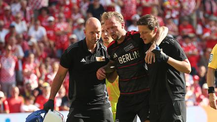 Kevin Vogt humpelte beim Spiel in Mainz verletzt vom Feld.