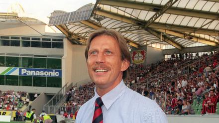 Christoph Daum erlebte eine seiner erfolgreichsten Zeiten Ende der Neunziger bei Bayer Leverkusen.