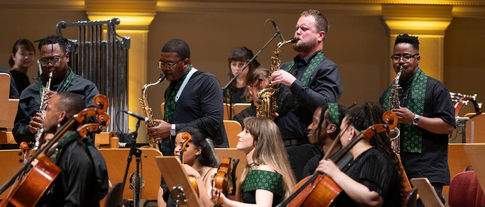 Das Miagi Orchestra aus Südafrika beim Festival „Young Euro Classic“ im Berliner Konzerthaus, 25.8.2024.