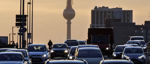 Berlin, Frankfurter Allee: Der Verkehrsbereich bleibt das größte Sorgenkind der deutschen Klimapolitik.