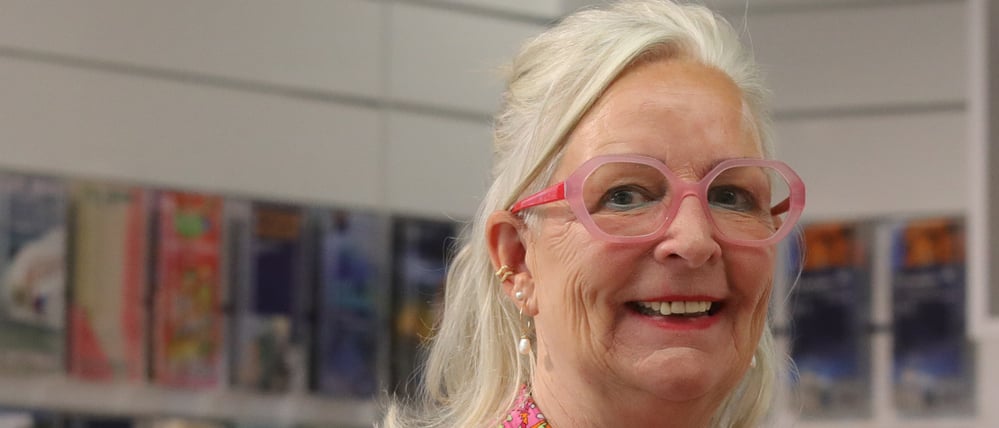 Regionale Produkte für Potsdam-Freunde in der Tourismus-Information (Mobiagentur Hauptbahnhof) Katrine Lihn & Nannette Neitzel (v.l.)