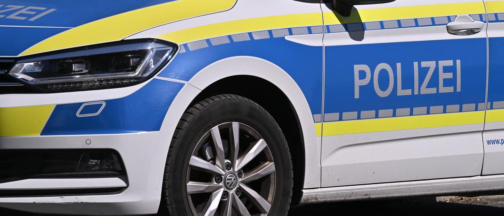Die Polizei will die Identität eines unbekannten Toten klären.