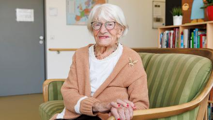 Die wohl älteste deutsche Frau, Charlotte Kretschmann aus Baden-Württemberg, ist im Alter von 114 Jahren in einem Seniorenheim gestorben.