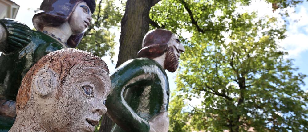 Die Interkulturellen Wochen werden in Potsdam am 1. September an der Skulpturengruppe Familie Grün eröffnet.