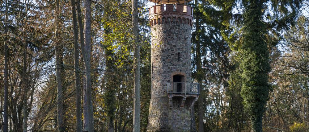 Der 12 Meter hohe Askanierturm am Werbellinsee bei Eichhorst.