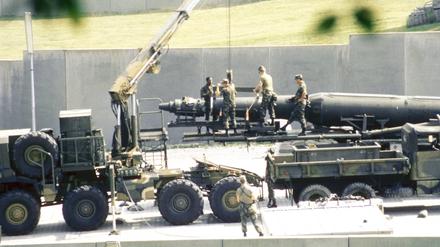 In den 1980er Jahren sollten in Deutschland stationierte Pershing-Raketen den Frieden in Europa sichern. Neue Raketen sollen das nun erneut bewirken.