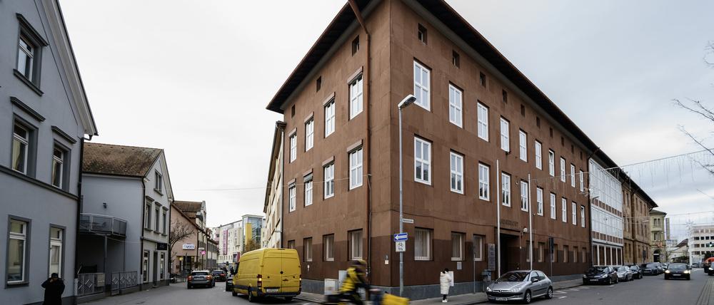 Rheinland-Pfalz, Frankenthal: Das Landgericht steht im Zentrum von Frankenthal. 