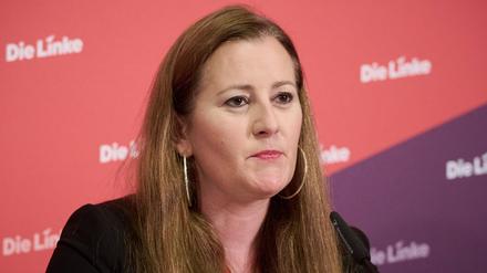 Janine Wissler auf einer Pressekonferenz im Karl-Liebknecht Haus in Berlin (Archivbild)