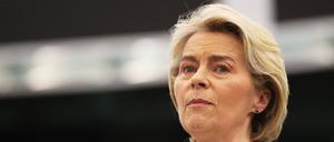 Ursula von der Leyen (CDU), amtierende Präsidentin der Europäischen Kommission, wollte eigentlich Parität unter ihren Kommissarinnen und Kommissaren. Danach sieht es aktuell aber eher nicht aus.