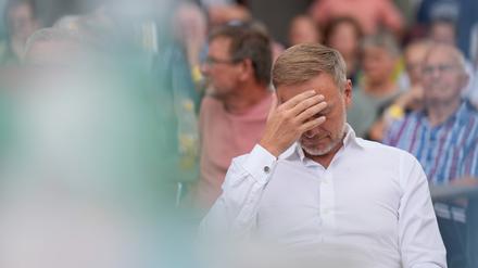 Parteivorsitzender der FDP und Bundesfinanzminister Christian Lindner beim Wahlkampf in Brandenburg.