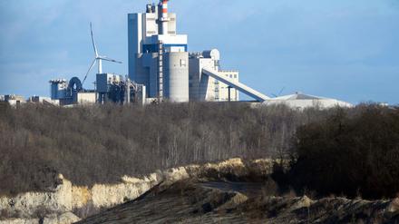 Der Zementhersteller Cemex will klimaneutrale Produktion erreichen. (Archivbild)