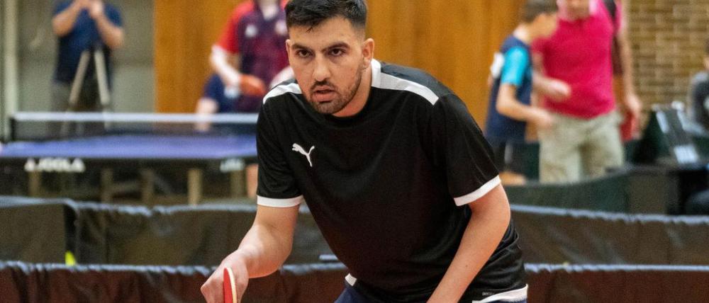 Der Iraner Amir Pour tritt in Paris für das Geflüchteten-Team an.
