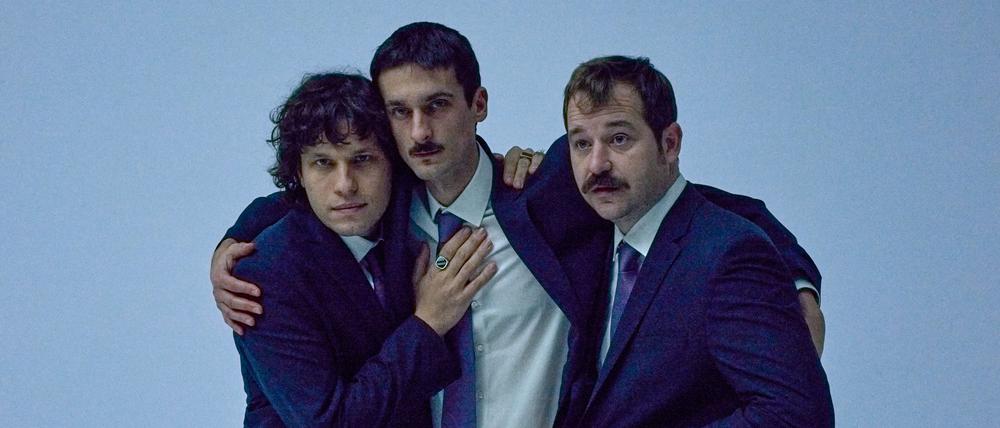 Pedro Goncalves Crescenti, Peter Rubel und Joel Roters (von links) sind die Band International Music.