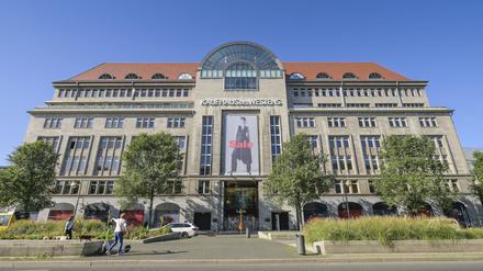 Seit August gehört das KaDeWe vollständig der thailändischen Central Group. Für das operative Geschäft ist die KaDeWe GmbH zuständig.