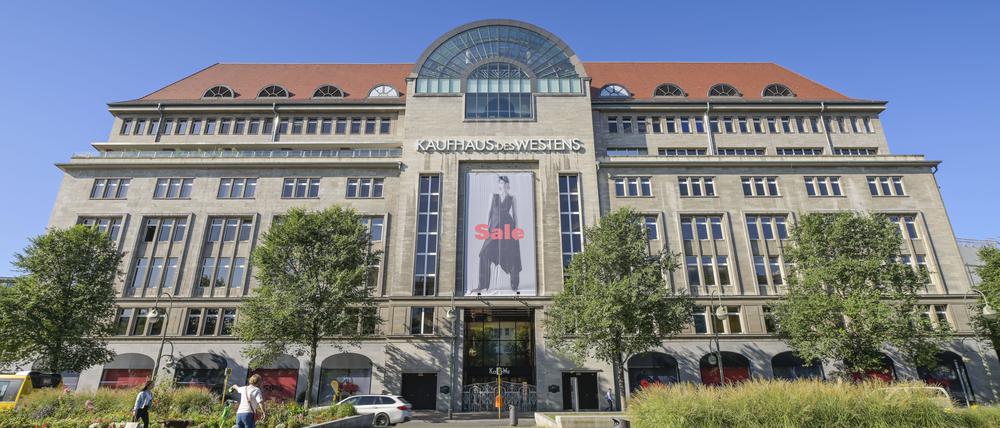 Seit August gehört das KaDeWe vollständig der thailändischen Central Group. Für das operative Geschäft ist die KaDeWe GmbH zuständig.