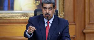 Schon in der Corona-Pandemie ließ Venezuelas Staatschef Maduro das Weihnachtsfest vorziehen. (Archivbild)