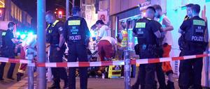 Schüsse in Berlin: Drei Verletzte, ein Mann stirbt am Tatort