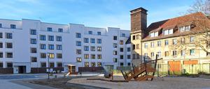 An der Vereinsstraße in Berlin-Köpenick realisierte die landeseigene Wohnungsbaugesellschaft Stadt und Land ein Wohnprojekt mit 135 neuen Mietwohnungen. Eine ehemalige Feuerwache wurde Teil des Projektes.