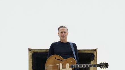 Bryan Adams Press_Photo_8_Source_CAA