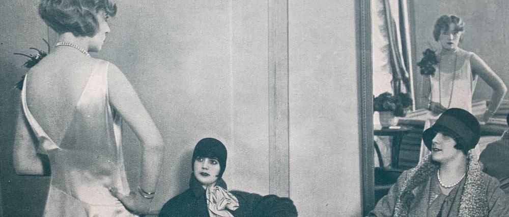 Chic, toujours. 1928 im Modesalon Hammer in der Lennéstraße.
