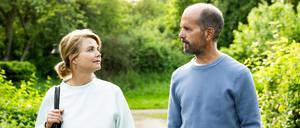 Anne (Annette Frier) kennt Erik (Christoph Maria Herbst) schon lange genug, um zu merken, dass etwas mit ihm nicht stimmt.