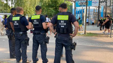 Erneut ist es am Columbiabad zu einem Polizeieinsatz gekommen. (Archivbild)
