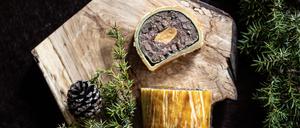 Pastete mit Gämsenfleisch vom Spitzenkoch Oliver Nasti aus dem Elsass. 