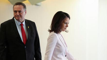 Auf Distanz: Annalena Baerbock und ihr israelischer Amtskollege Israel Katz.