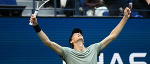 Jannik Sinner gewann am Sonntag zum ersten Mal die US Open.