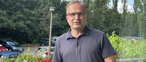 Jochen Springborn pflegt seit 30 Jahren seine Frau zuhause