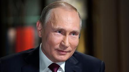 Der russische Präsident Wladimir Putin bei einem Interview mit der NBC-Journalistin Megyn Kelly in Kaliningrad, Russland, 2. März 2018. 
