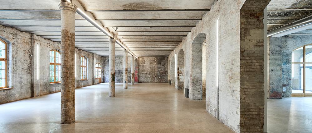 Der unabhängige Immobilieninvestor und -entwickler Aventos bezog zum September 2024 das Königliche Hofbaudepot in Berlin, ein historisches Industriedenkmal in Mitte. Es diente bis zum Zweiten Weltkrieg als Baumaterialarchiv für plastische Bildwerke.