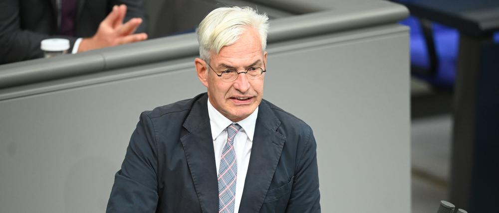Der stellvertretende Vorsitzende der CDU/CSU-Fraktion für Haushalt und Finanzen, Mathias Middelberg (CDU), bei einer Bundestagsrede am 10. September.