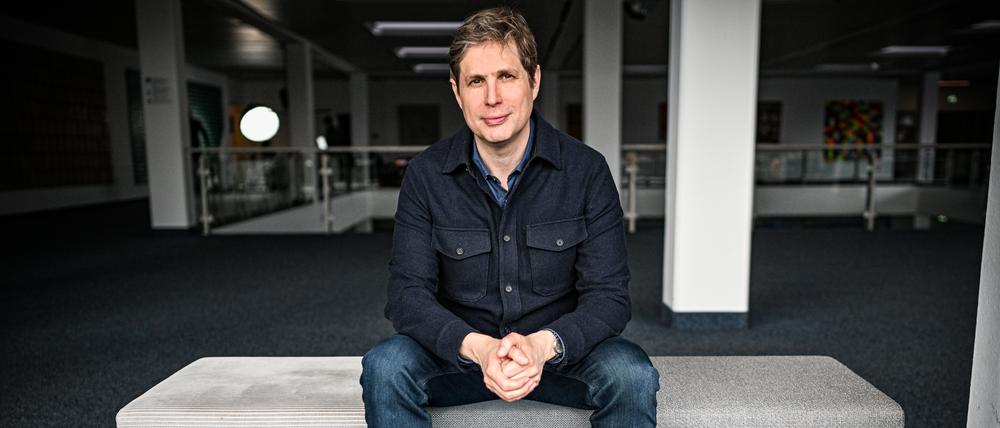 Daniel Kehlmann hat mit „Tyll“ 2017 einen Bestseller geschrieben. Daniel Kahn adaptiert diesen jetzt für die Bühne.