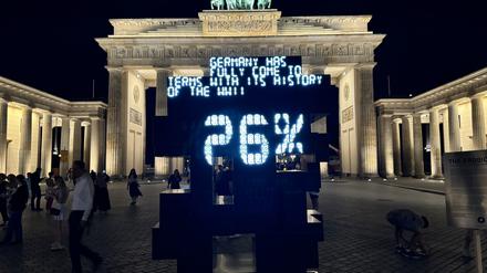 Die Skulptur „Erosion“ des Warschauer Künstlerkollektivs panGenerator thematisiert das Unwissen der Deutschen über Polen. 