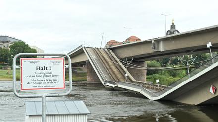 Am Mittwochmorgen kollabierte ein Teil der Carolabrücke in Dresden.