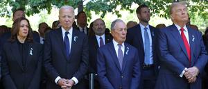 Die demokratische Präsidentschaftskandidatin, US-Vizepräsidentin Kamala Harris, US-Präsident Joe Biden, der ehemalige New Yorker Bürgermeister Michael Bloomberg und der ehemalige US-Präsident Donald Trump nehmen an der jährlichen 9/11-Gedenkfeier im National 9/11 Memorial and Museum am 11. September 2024 in New York City teil. Sie haben sich am 23. Jahrestag der Terroranschläge vom 11. September 2001 auf das World Trade Center mit Familienangehörigen und Freunden am Ground Zero getroffen, um das Leben ihrer Angehörigen zu ehren.