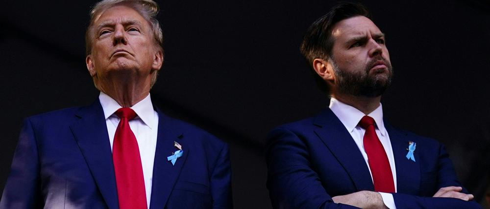 Der ehemalige US-Präsident Donald Trump (l.) und sein möglicher nächster Vize, J.D. Vance