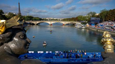 Der Para Triathlon bei den Paralympics in Paris musste wie der Wettkampf bei den olympischen Spielen wegen der zu hohen Belastung des Seine-Wassers verschoben werden.