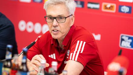 Neu-Trainer Gordon Herbert soll den FC Bayern auch international an die Spitzengruppen heranführen.