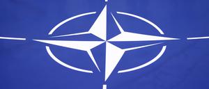 Die Nato-Flagge ist während der offiziellen Feierlichkeiten zum 25. Jahrestag des Beitritts Polens zur Nato zu sehen. Das südosteuropäische Bulgarien ist seit 2004 Nato-Mitglied. 