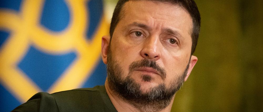 Der ukrainische Präsident Selenskyj hält den Vorstoß seiner Truppen auf russisches Gebiet weiter für gerechtfertigt. (Archivbild)