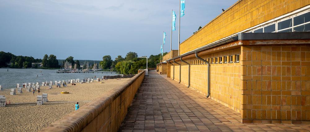 Das Landesamt für Gesundheit und Soziales hat Berlins Badegewässer, etwa den Wannsee, im Sommer regelmäßig untersucht. Damit ist vorerst Schluss. (Archivbild)