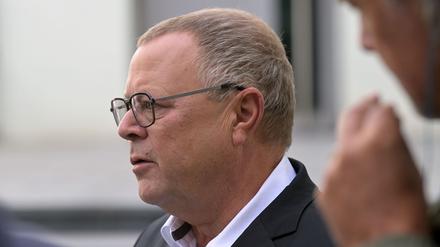 Die Privatautos der Familie von Michael Stübgen sind in Finsterwalde angegriffen worden.