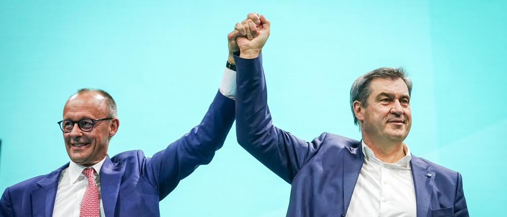 Halten die beiden im Wahlkampf zusammen? Friedrich Merz (l), CDU-Bundesvorsitzender, und Markus Söder (CSU), Ministerpräsident von Bayern, beim CDU-Parteitag im Mai in Berlin.