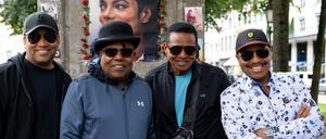 Tito Jackson (Zweiter von links) war mit seinen Brüdern Jackie und Marlon sowie seinem Sohn Taryll erst vor einer Woche in München. (Archivbild)