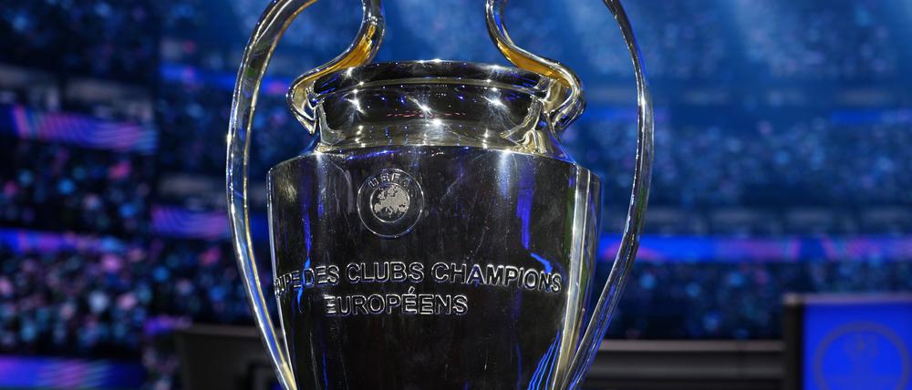 Für die Könige. Die Trophäe der Fußball-Champions-League.