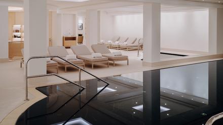 Klein aber fein. Der Pool ist das Herzstück der neu gestalteten Spa-Landschaft im  Hotel Adlon Kempinski Berlin.